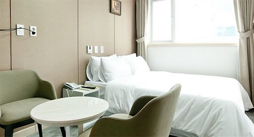 Residence Healing Hotel Daejeon Buitenkant foto