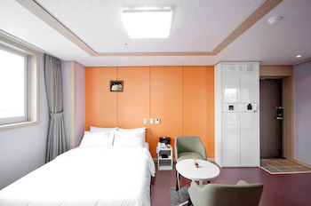Residence Healing Hotel Daejeon Buitenkant foto